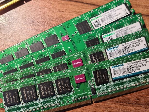 Kit Memorie DDR2 800 Mhz CL6 4 x 1 GB Dual/Quad Channel KingMax