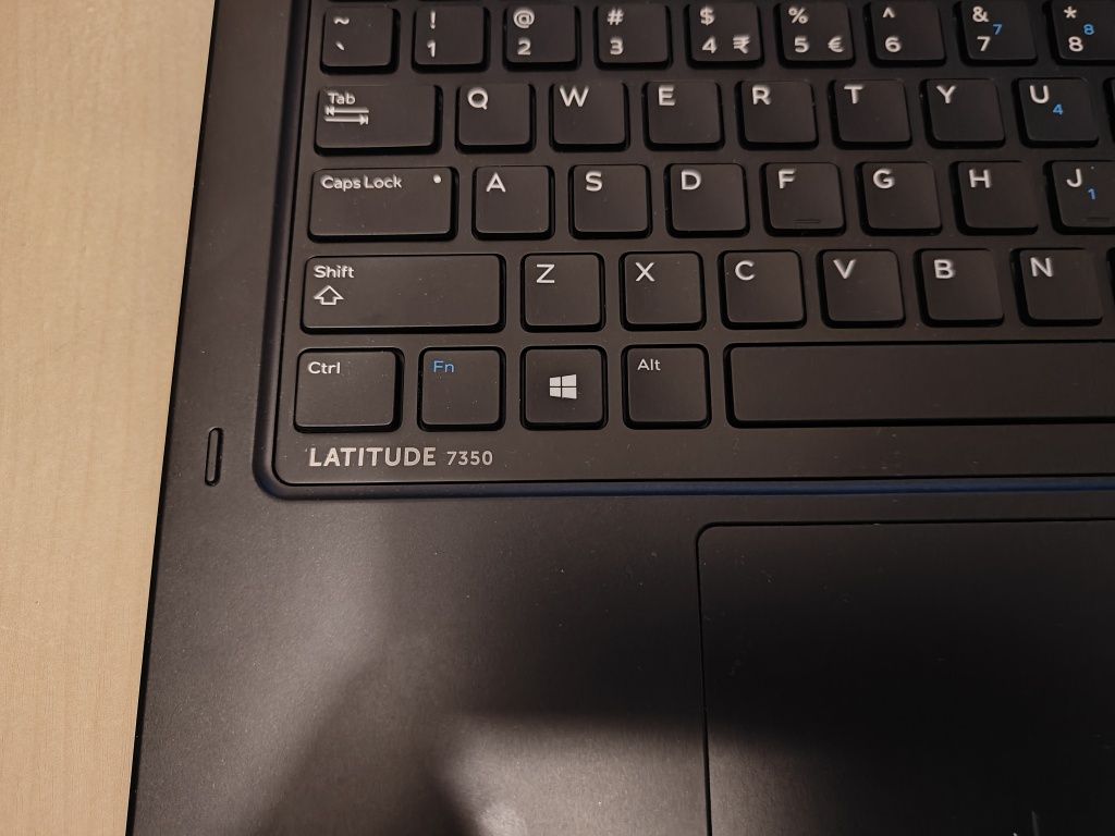 Лаптоп таблет 2 в 1 DELL LATITUDE 7350