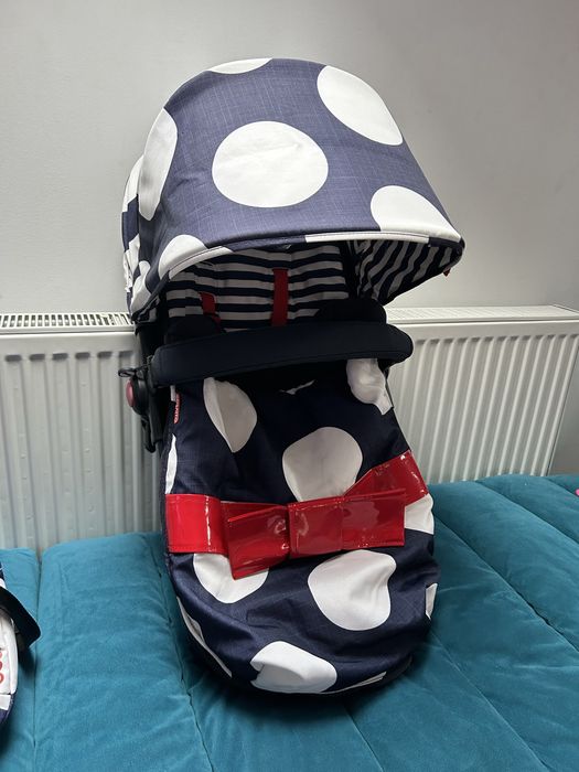 Carucior 3 in 1 Cosatto . Scoica isofix bebe. Landou. Parte sport.