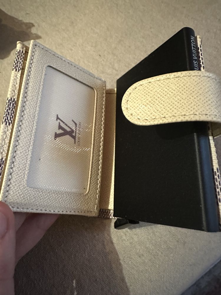 Картхолдър / портфейл Louis Vuitton
