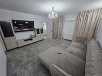 Vand Apartament la curte comună, zona ultra centrală.