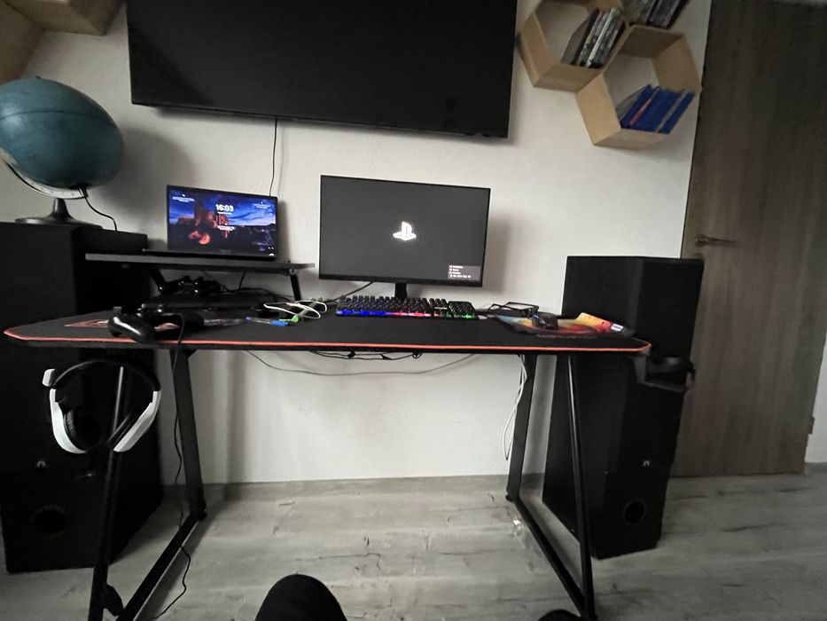 Ps4,2manete,casti,13jocuri,cabluri, tot