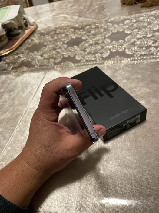 Samsung Z Flip4 128GB Xolati Ideal