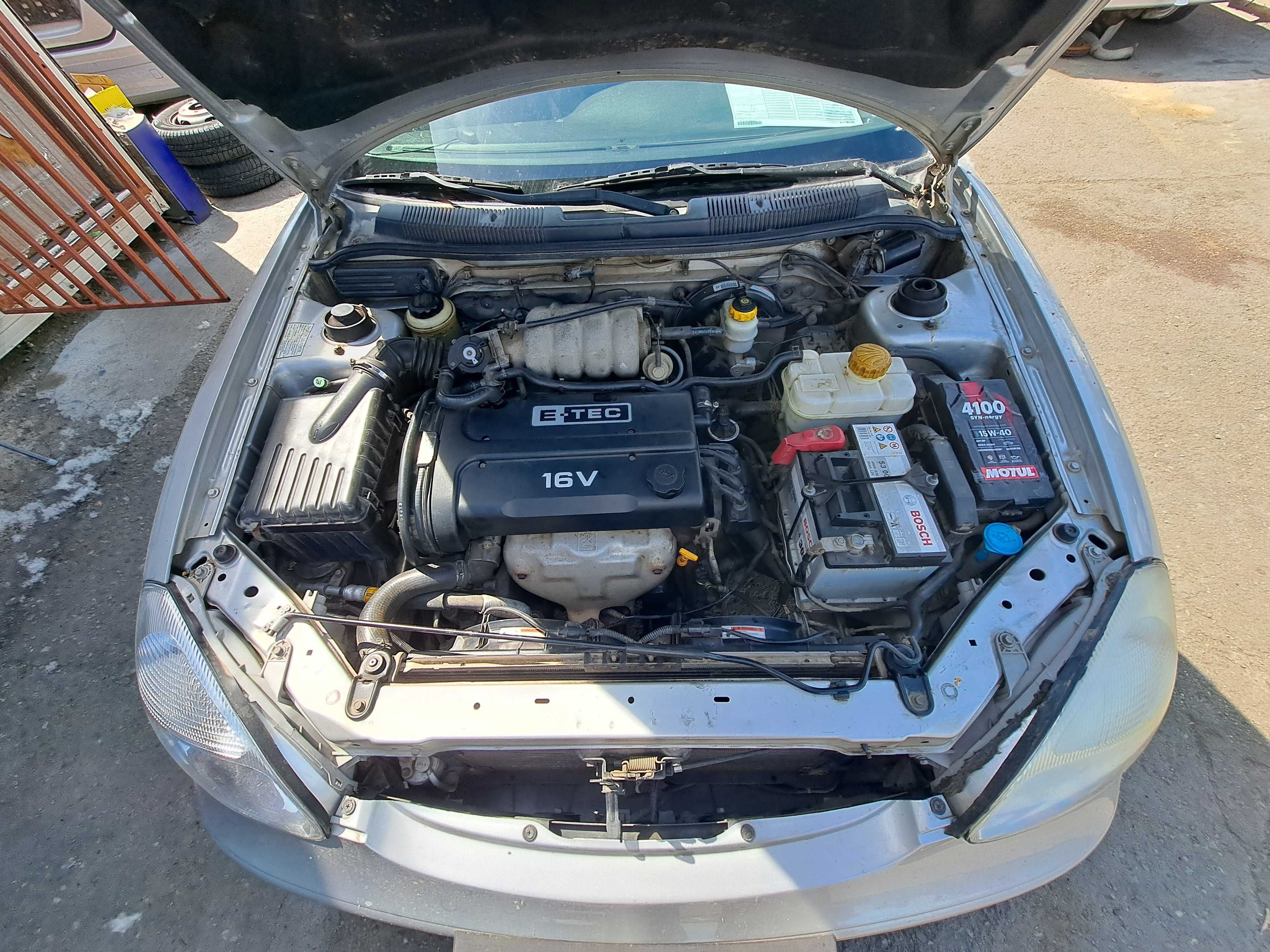 Dezmembrez Daewoo Nubira 2 Break 1.6 B 76kw E3 2005