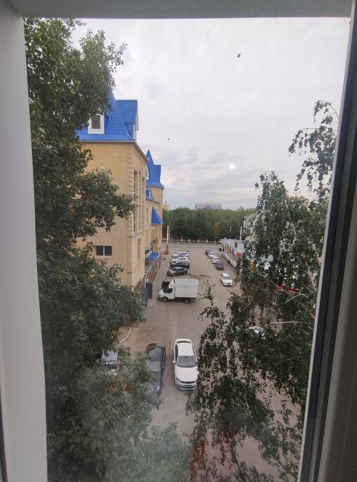 Продам 2-х комнатную квартиру в центре