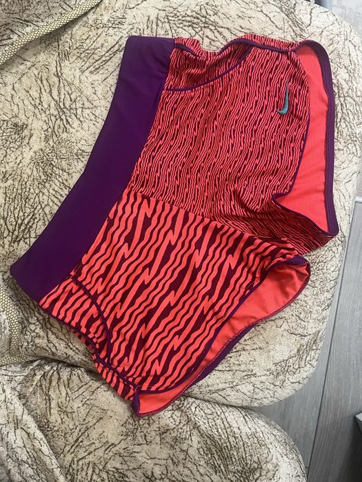 Дамски дрехи в много добро състояние