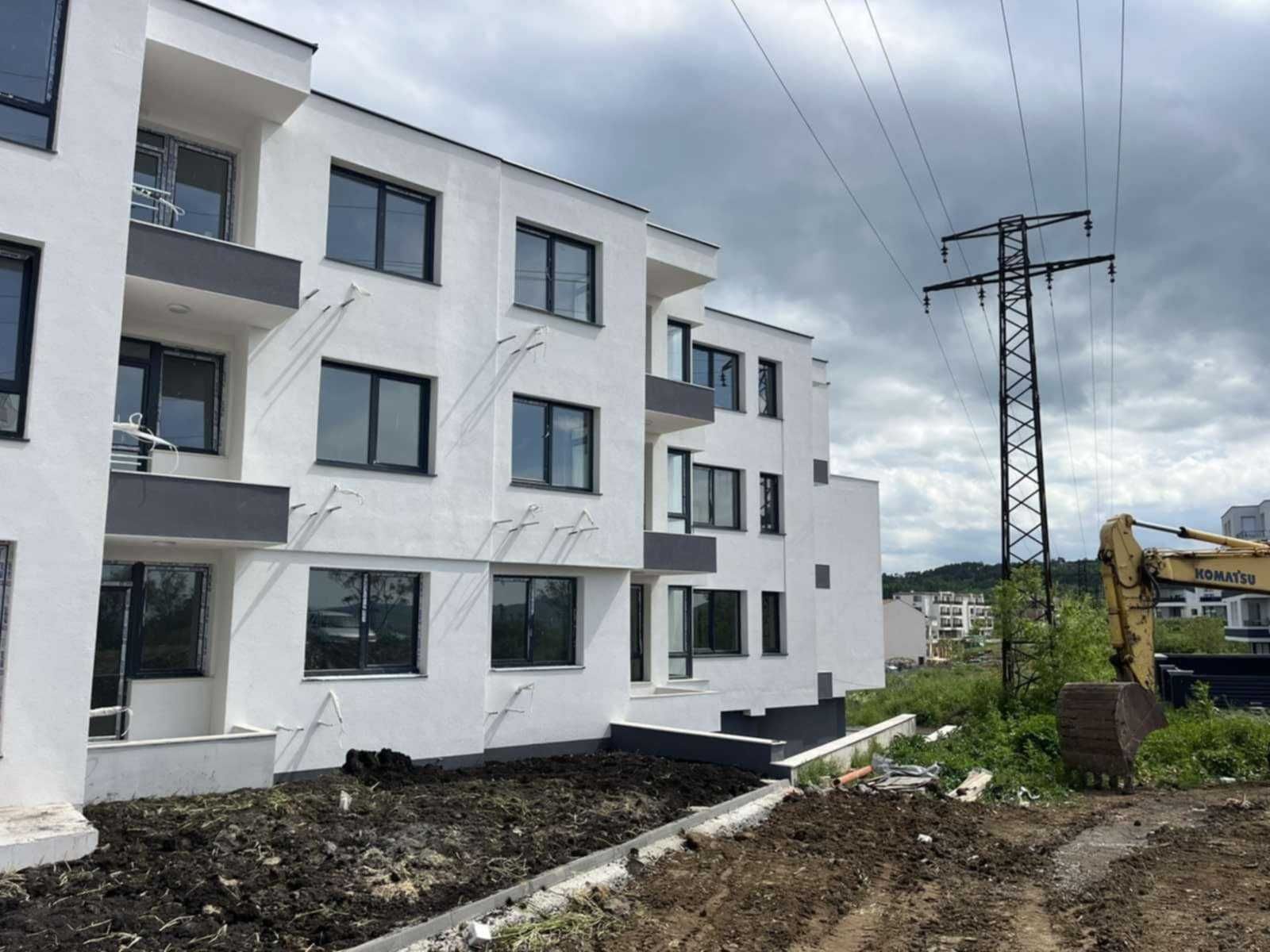 Тристаен апартамент в гр. Созопол