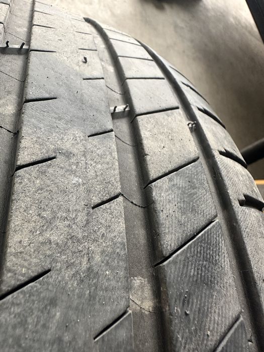 245/50 19 runflat 2 броя michelin