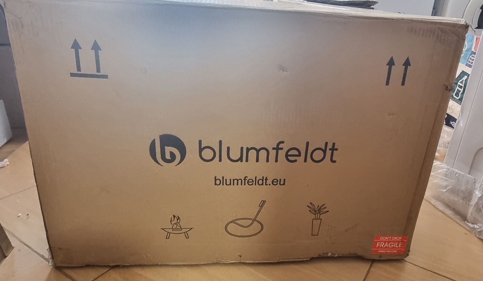 Инфрачервенчервен отоплител за градина(заведение) Blumfeldt  2000w