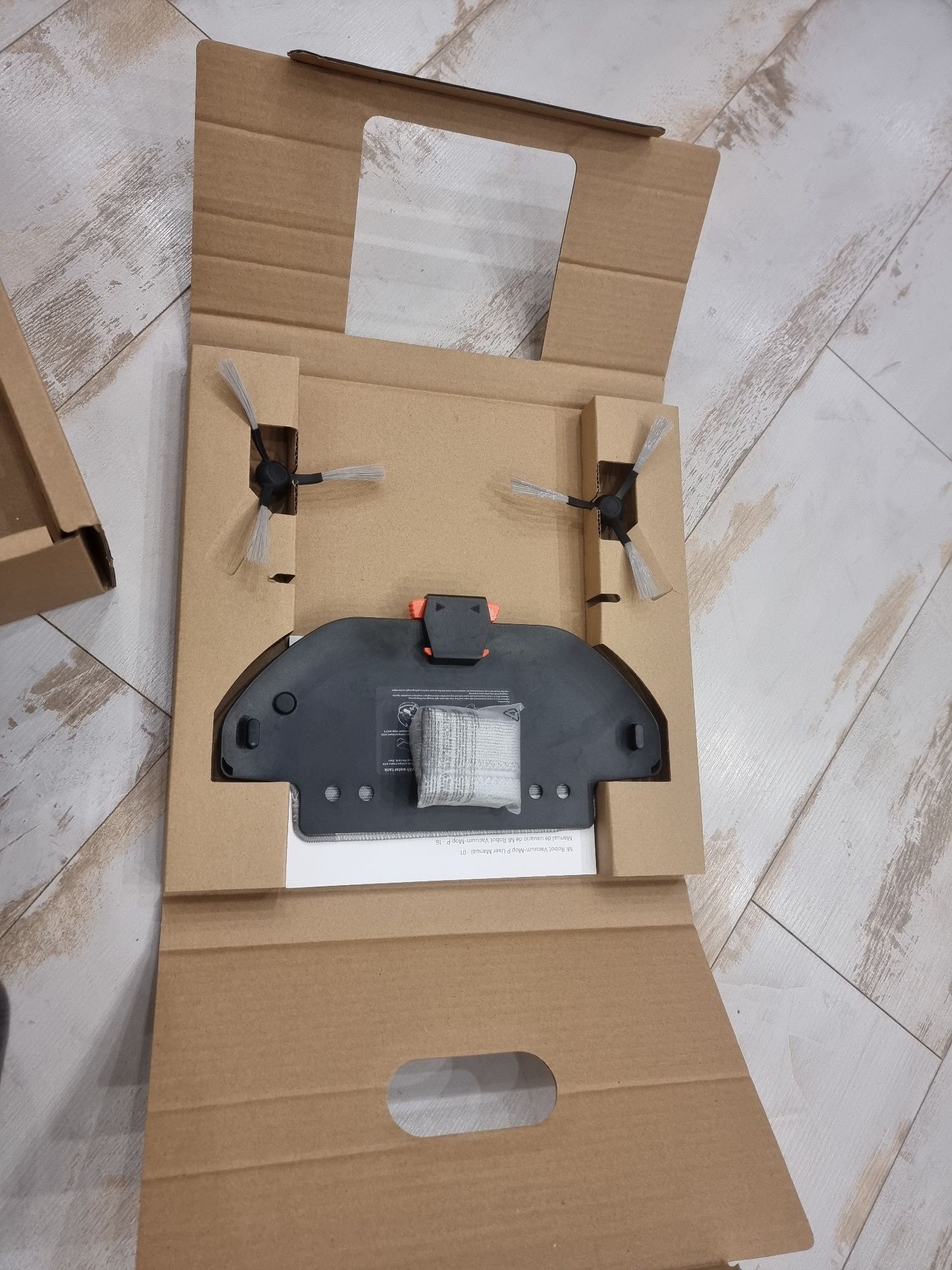 Робот прахосмукачка Xiaomi Vacuum Mop Pro 2