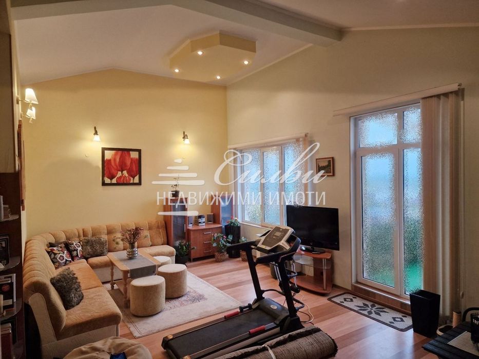 Двустаен МАНСАРДЕН апартамент- кв. Пазара!!!