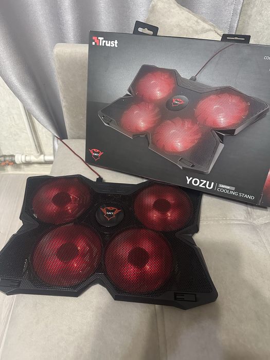 Охлаждающая подставка для ноутбука Trust GXT 278 Yozu.