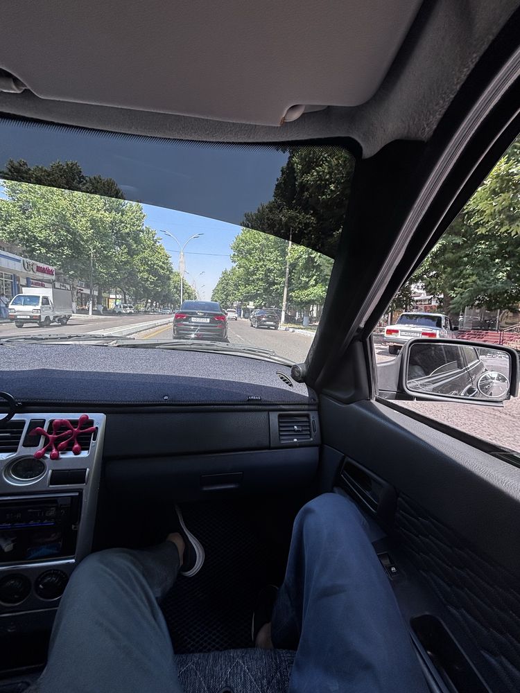 Продаётся приора 1.6