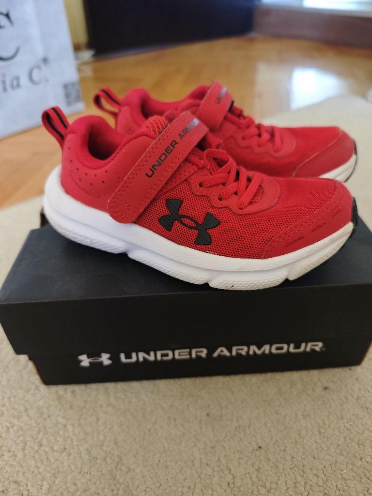 Детски маратонки UNDER ARMOUR