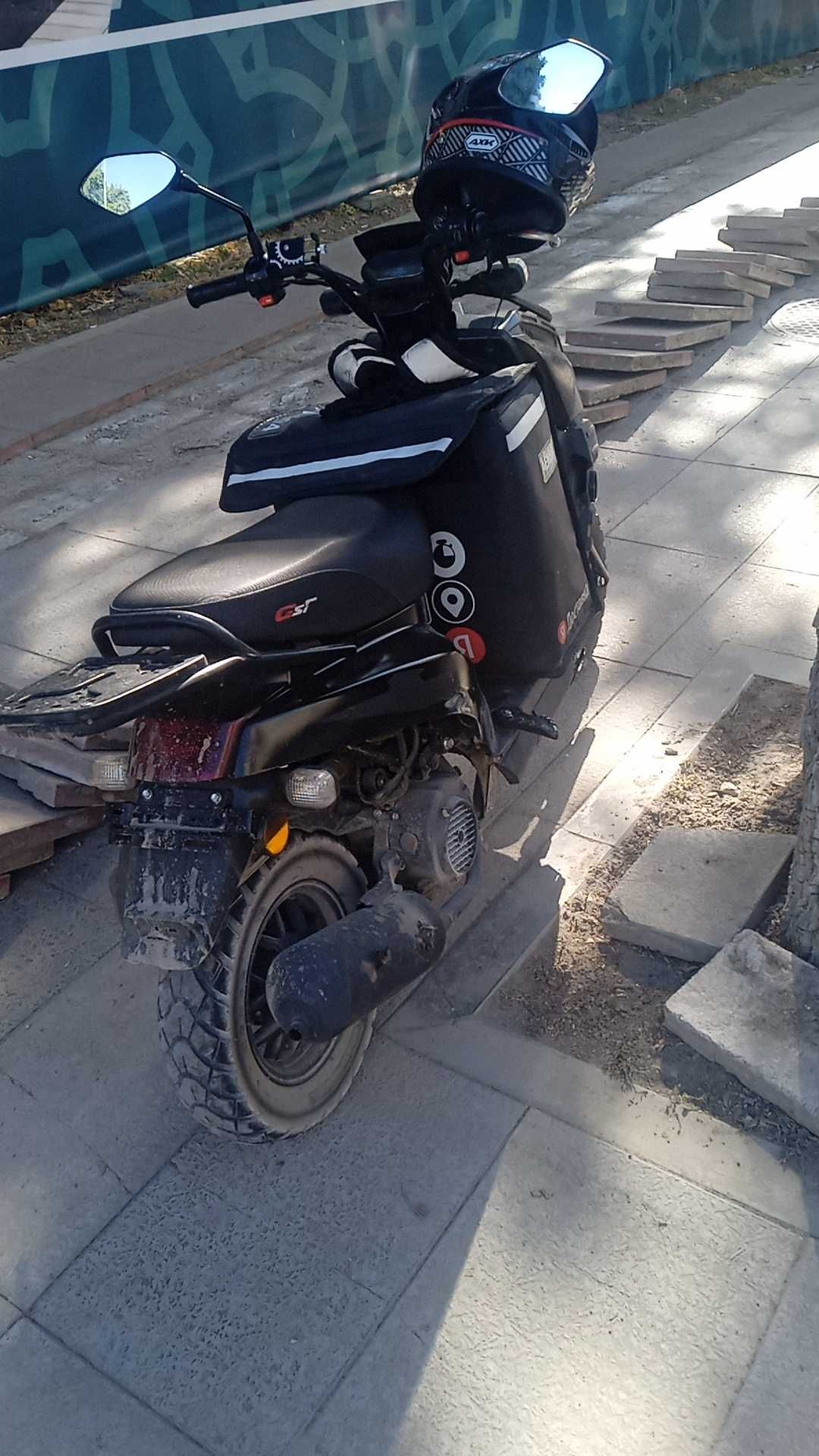 Skuter tank 2024