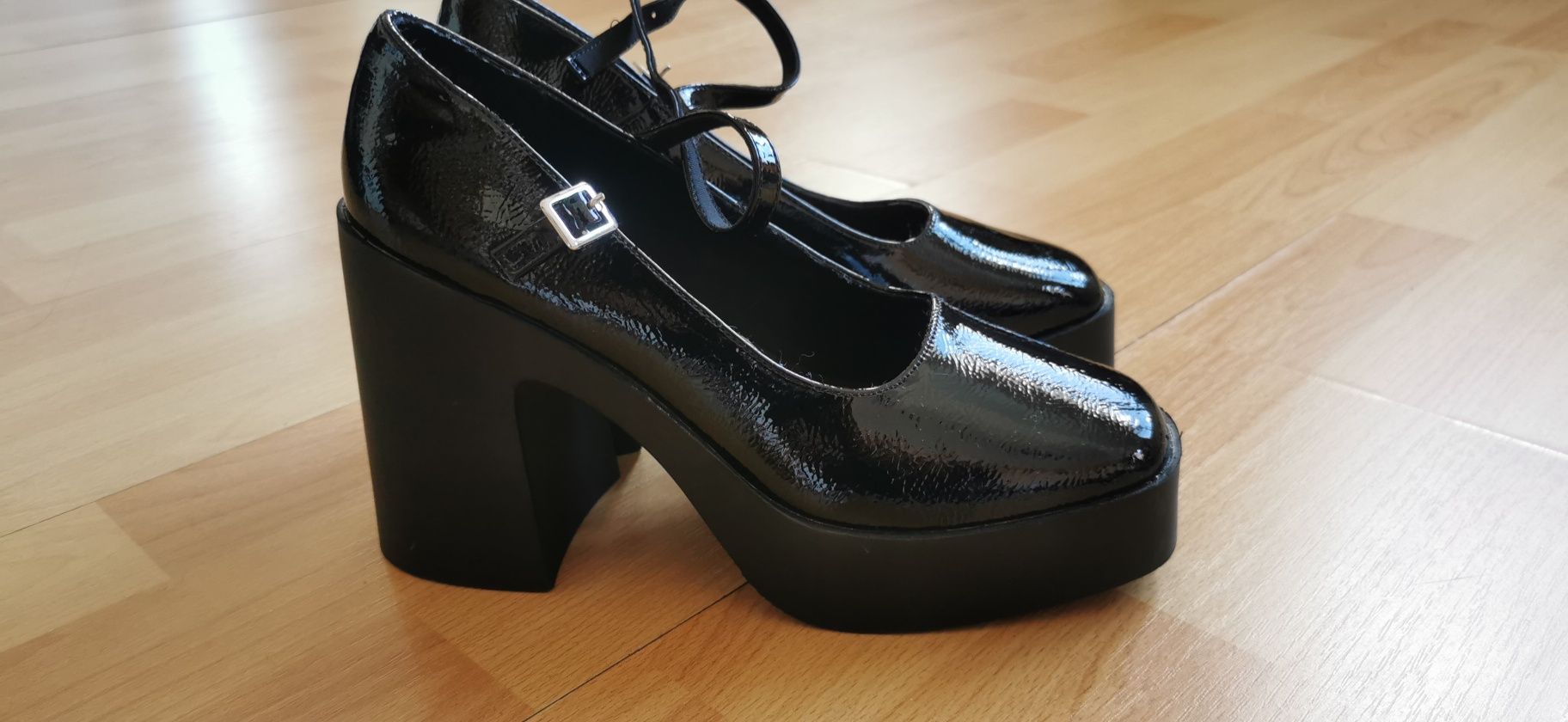 Обувки на платформа 38 Mary Jane platform shoes