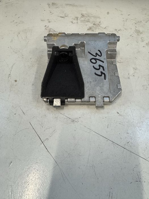 Камера челно стъкло W221