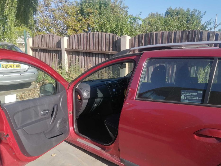 Dezmembram Dacia Logan MCV