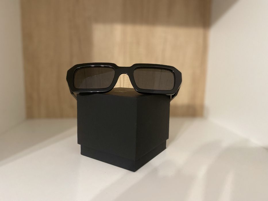 Ochelari de soare Prada
