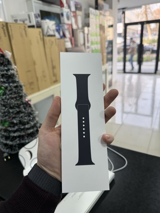 Продам Apple Watch SE 2Gen 44mm Midnight в идеале
