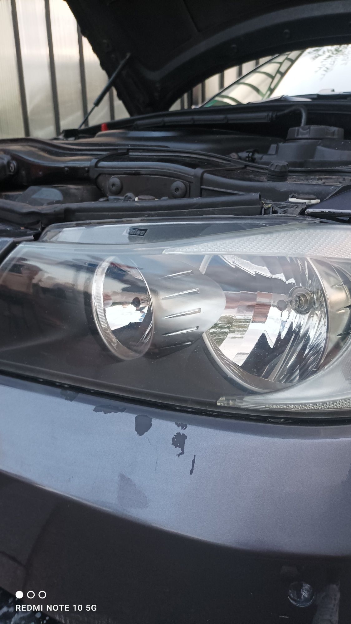 Detailing auto profesional la tine acasă . Polish profesional .