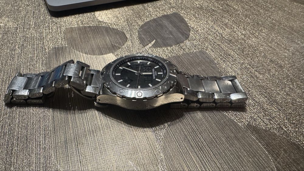 Raymond weil часовник