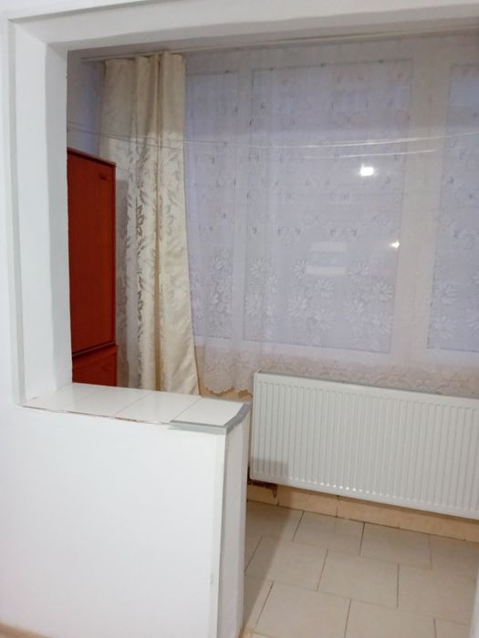 Apartament 2 camere parter de închiriat