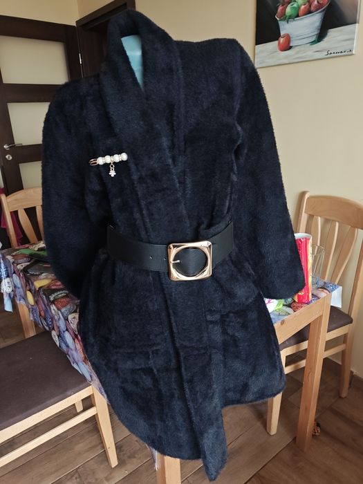 Черно дамско палто