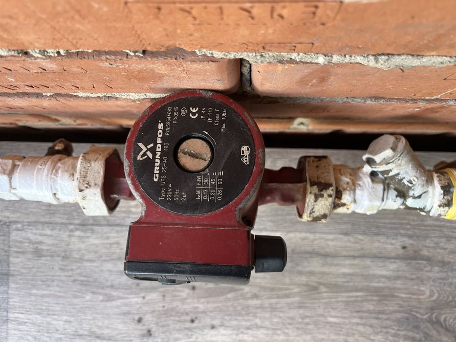 Продам насос ……….