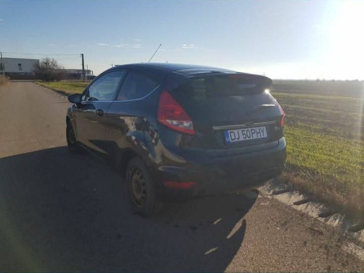 Ford Fiesta, 1.4 benzina, an fabricație 2010
