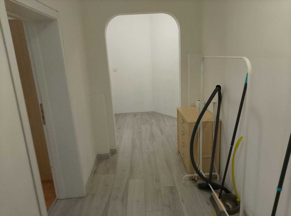 Дава се под наем Тристаен апартамент в София, Банишора - 90 кв.м за 714 € - Снимка #9