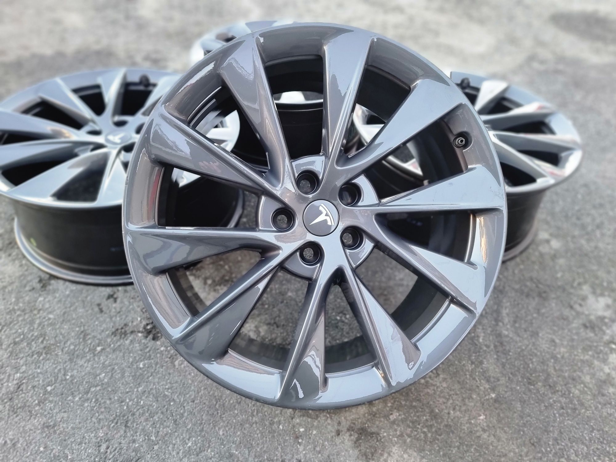 21цола 5x120 Tesla S,Тесла S 4бр Оригинални