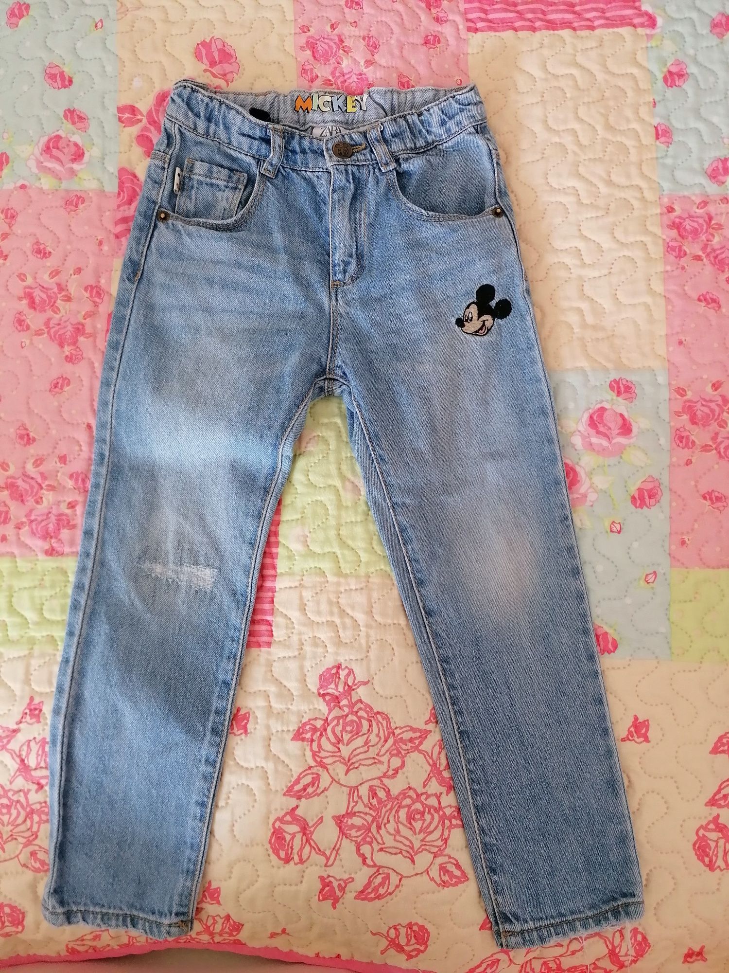 Blugi zara mickey mouse , mărime 110 și 104