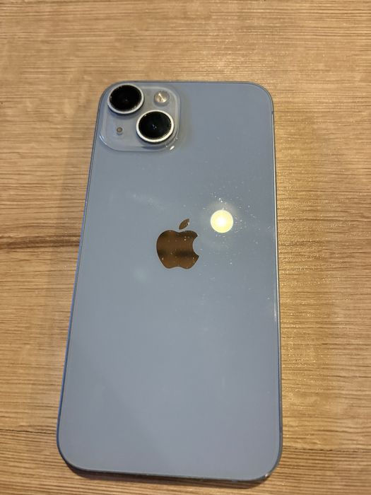 Iphone 14 blue perfect
