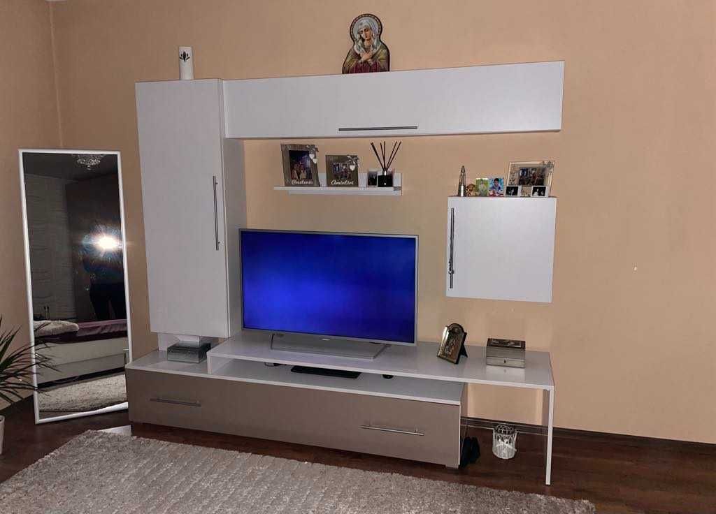 Mobilier living Sântana, Arad