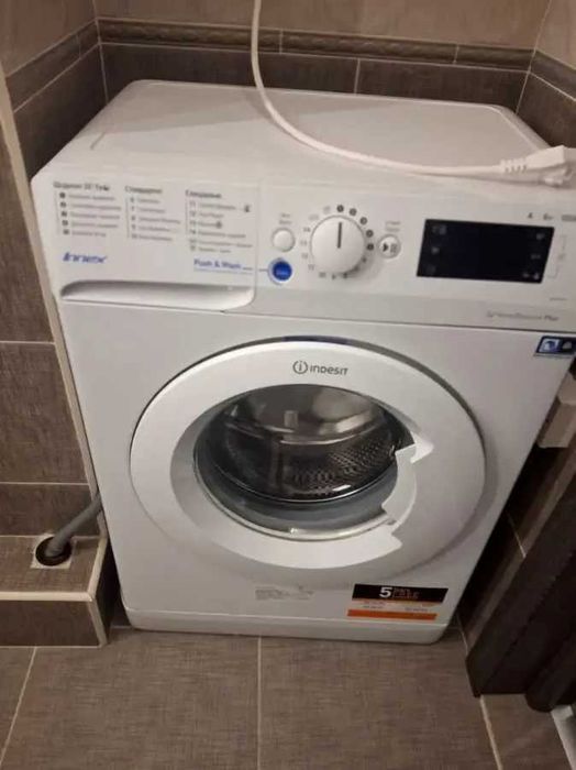 Двустаен имот в кв.Обеля 2