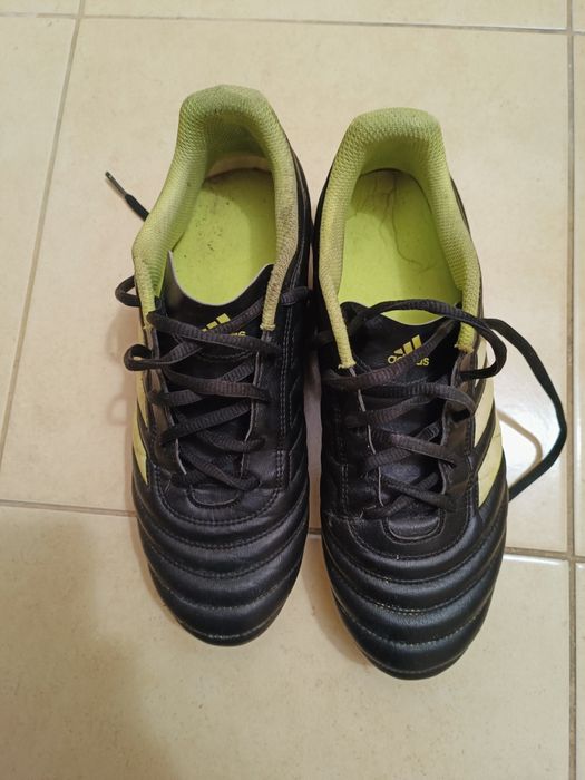 Ghete cu crampoane Adidas fotbal