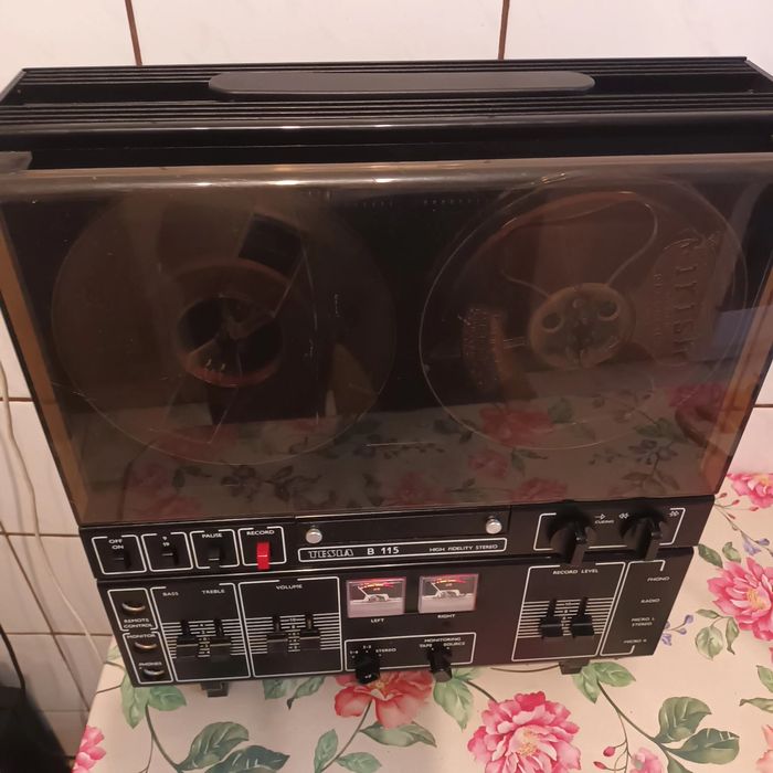 Magnetofon Tesla b115