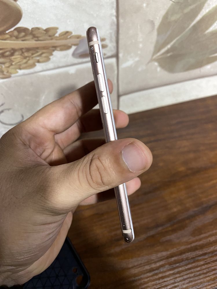iphone 8  Сатилади