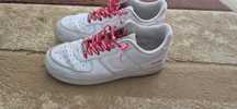 vând adidasi Nike supreme originali