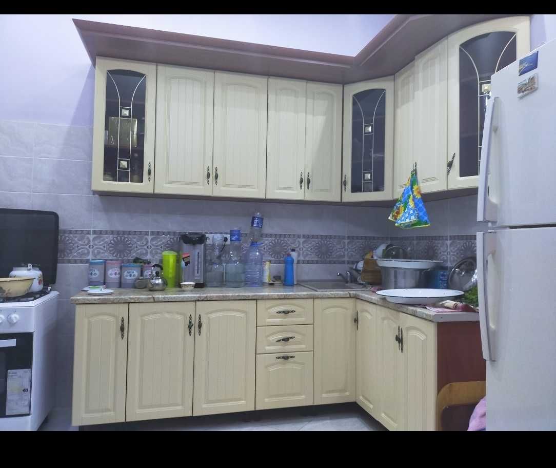 Продаётся кухонный гарнитур