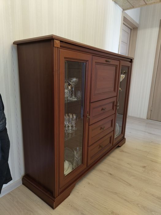 Шкаф камод для посуды