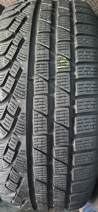 4 anvelope 235 45 18 pirelli winter 2019-2017 7,5 mm