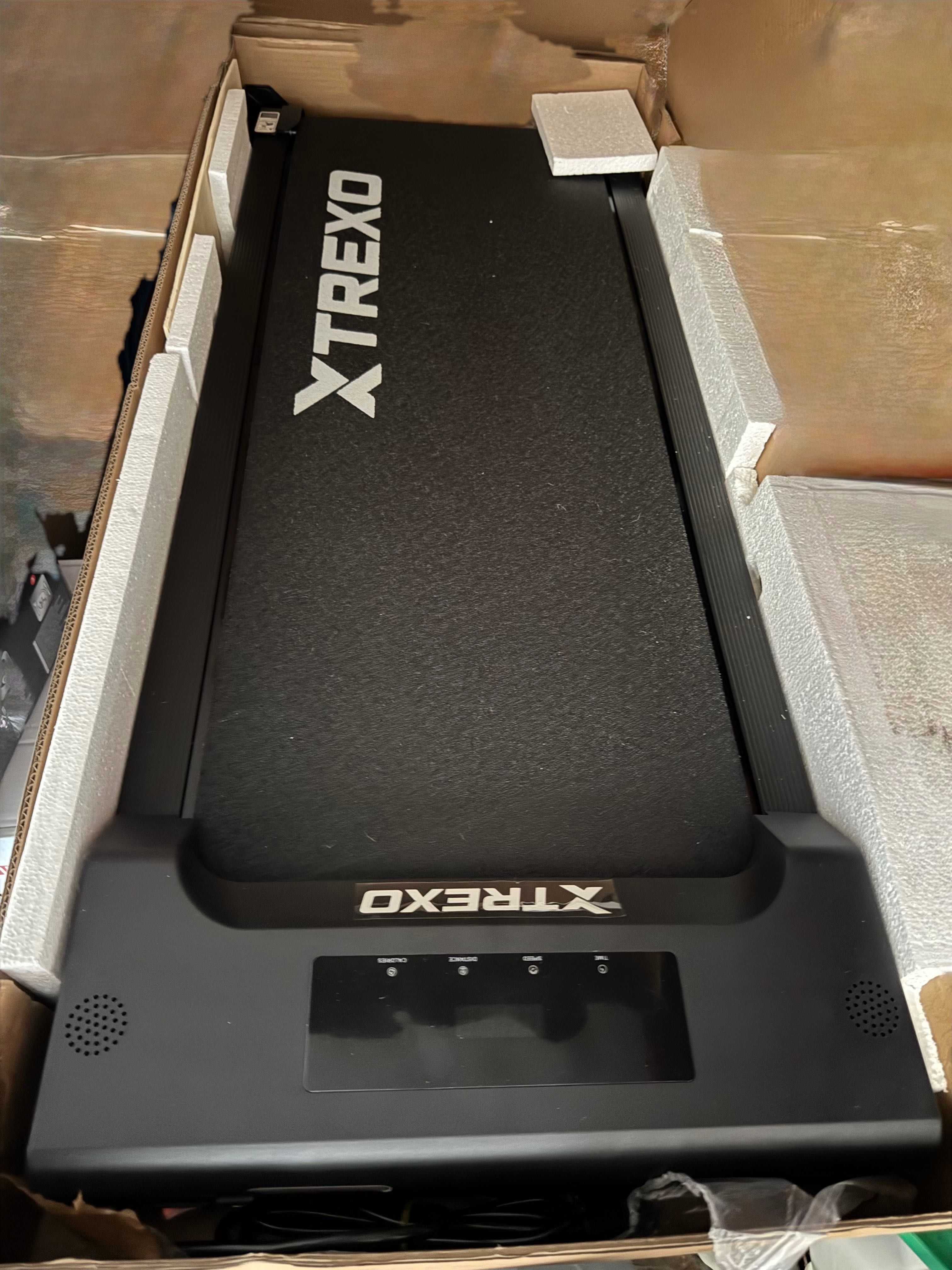 Електрическа пътека за бягане - TREXO Walking Pad W100