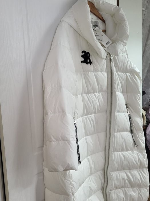 Зимний пуховик, новый, 54'-56 размер, белый