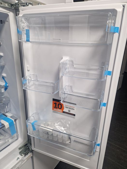 Хладилник зя вграждане Bauknecht A++ No Frost Нов