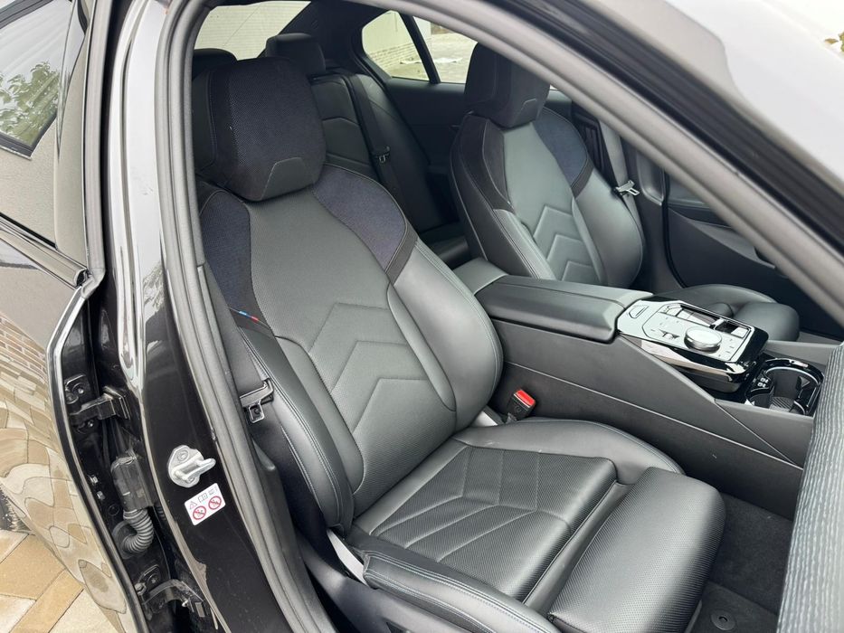 BMW 520 Mpaket/Mild hybrid diesel/icon Glow/