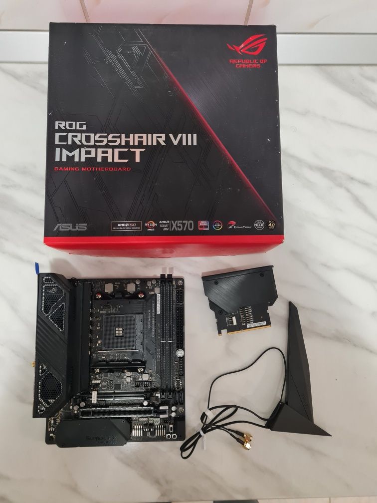 Placa de baza Asus Crosshair VIII Impact(X570) AM4  ITX/DTX