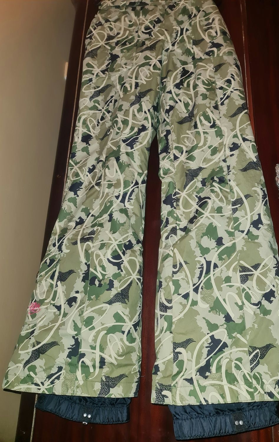 Pantaloni snowboard/ski/schi Roxy, M (Nu Burton,DC)