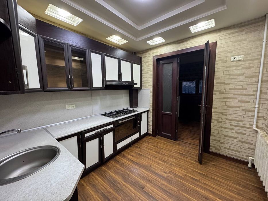 Госпитальный базар 5/8/9лучшенная планировка